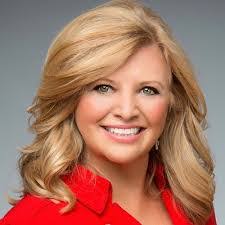 Kristen Applegate's Instagram, Twitter & Facebook