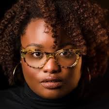 Courtney Behm's Instagram, Twitter & Facebook