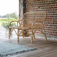 De nos jours le rotin devient design et surfe avec brio sur les tendances en s'imposant avec grâce sur. Banquette 2 Places En Rotin Naturel Assise Pour Le Jardin Tikamoon