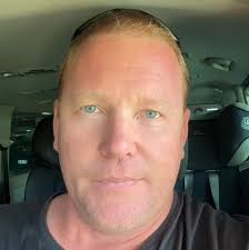 Perfectly Ripe Avocado Separation