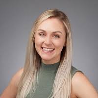 Ashley Karl's Instagram, Twitter & Facebook