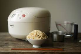 Brown rice can be medium. How To Cook Brown Rice In A Rice Cooker Perfect Fluffly Results