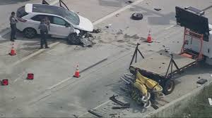 2 construction workers and driver injured in crash on I-95 in the Tacony section of Philadelphia