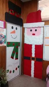 Ideas Para Decorar Puertas En Navidad Decoracion Puertas Navidad Puerta De Navidad Manualidades Navidenas