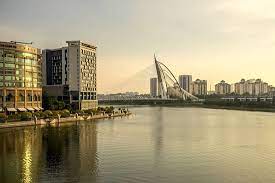 Search and compare 195 hotels in putrajaya for the best hotel deals at momondo. Die 10 Besten Hotels In Putrajaya 2021 Ab 9 Gunstige Preise Tripadvisor