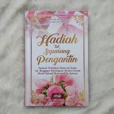 Istilah menembak biasa digunakan di indonesia untuk menyebut saat. Buku Hadiah Tuk Sepasang Pengantin Tuntunan Pernikahan Islami