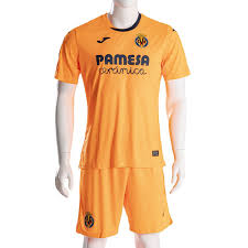 This page displays a detailed overview of the club's current squad. Camiseta Portero M C 2Âª 20 21