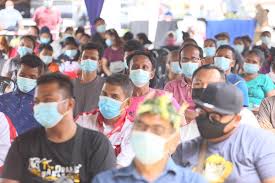 Gambar animasi topi pak tani : Galeri Foto Album Program Imunisasi Covid 19 Malaysia Prihatin Di Kampung Orang Asli Sungai Teras Slim River Perak Pada 6 April 2021 Image Program Imunisasi Covid 19 Malaysia Prihatin Di Kampung