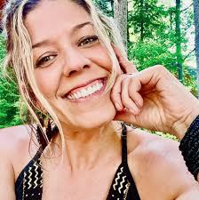 Greetings from Vancouver, BC, Canada! ✌🏽😊🇨🇦