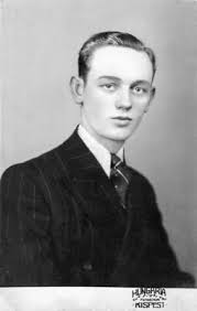 Geotagged : Vintage photographs (1945 or earlier)