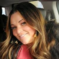 Maureen Dickson's Instagram, Twitter & Facebook