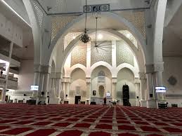 Gombak (kampus utama) gambang (pusat asasi) kuantan. 7 Syawal Di Uia Gombak The Royal Orchard