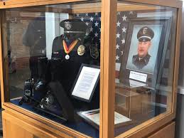 Badge frame specializes in shadowboxes for police, sheriff and military. Dallas Police Dept On Twitter Shadow Box Display Honoring The 5 Fallen Officers At The Dartmedia Headquarters Building Also Unveiled Officer Brent Thompson Way Https T Co 3ypkypkod3