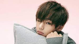 Kim taehyung facts · v real name is kim taehyung · he's favorite number is 10 · v's nickname is taetae (friends call him taetae~ because it's easy to say) and . Has A 4d Personality This Is All About Bts V Kim Taehyung S Facts You Probably Don T Know Channel K