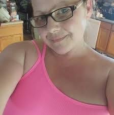 Jillian Mayfield's Instagram, Twitter & Facebook