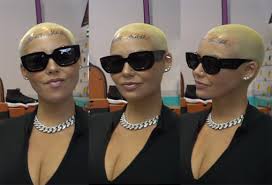 Omg Amber Rose Got Tattoos Across Her Forehead Perez Hilton