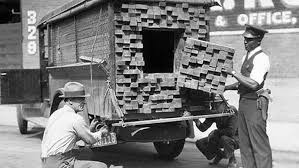 Police Inspecting A Truck That Smelled Of Alcohol During The 1926 Prohibition Historical Photos Rare Historical Photos Old Photos