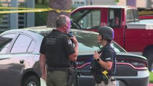 Find a washington driver licensing or vehicle/boat registration office near you, and get tips for making the most of your visit. Deputy Shot To Death In Vancouver 2 Suspects Detained 1 At Large Koin Com
