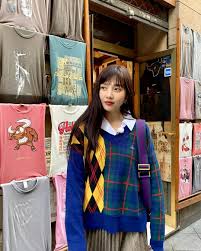 pin by ᴘᴜᴢᴢʟᴡx on red velvet red velvet joy red velvet velvet clothes