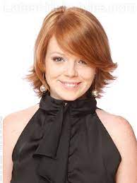 41 Flattering Short Hairstyles For Long Faces In 2021 Short Hair Styles Medium Hair Styles Short Choppy Hair