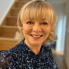 womeninpharma #womeninbusiness #femaleentrepreneur #femaleleaders