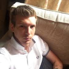 Simon Kerr (@simonkerr73)