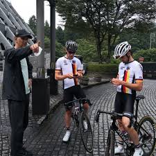 Aber funktioniert so ein event auch in zeiten einer seuche? Schachmann Und Arndt In Tokio Angekommen Radsport News Com