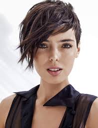 Quelle Coupe Selon Mon Visage Coiffure Courte Visage Rond Visage Ovale Et Coupe De Cheveux