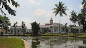 Travel guide resource for your visit to taman sri tanjung. Bogor Palace Wikipedia