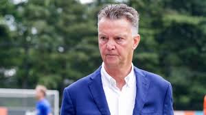 Het gezin kenmerkte zich door plichtsbesef en discipline. Louis Van Gaal Set To Be Netherlands Head Coach Again