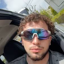 Just hits no misses that’s for the married folks ;)😎