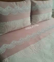 Mutlu Aksamlar Ceyiz Dantel Kanevice Etamin Carpiisi Ceyizhazirligi Tasarim Dikis Crochet Quilt Pattern Purple Bedding Sets Crochet Home Decor