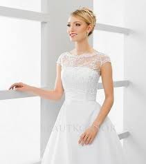 Combined with long john it can be that extra layer to protect. 136 Spitzenbolero Bolero Hochzeit Brautbolero Spitze Pailletten Weiss Ivory Neu Eur 55 99 Picclick De