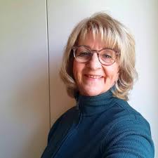 Betty Mulder's Instagram, Twitter & Facebook