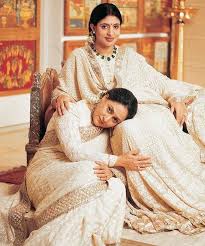 Mother In Law Jaya Bachchan And Sister In Law Shweta Bachchan Nanda Bollywood Celebrities Saree Indian Celebrities
