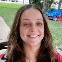 Deborah Aranda's Instagram, Twitter & Facebook