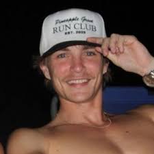 Ryan Barry (@polarbarry)