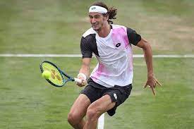Lloyd harris celebrates his maiden atp challenger tour title in lexington. Lloyd Harris Through To Wimbledon 2nd Round After Rain Frustration