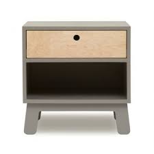 table de nuit sparrow gris oeuf nyc pour chambre enfant table de nuit table de chevet enfant chambre enfant