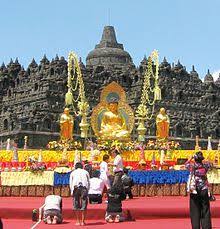 Hari wesak dirayakan oleh semua penganut agama buddha di seluruh dunia. Hari Wesak Wikipedia Bahasa Melayu Ensiklopedia Bebas