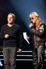 Du rocher) en 2006 ou encore lettres à mon. Renaud Est Tres Genereux Son Frere Jumeau Sur L Aide Financiere A Sa Famille