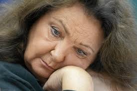 Anna Dymna o trudnym dzieciństwie. 'Im gorzej, tym ta niezrozumiała radość  życia mocniejsza'