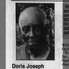 Doris Barrow's Instagram, Twitter & Facebook