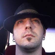 Greg Buskirk's Instagram, Twitter & Facebook