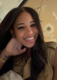 Bianca Belair posts a fresh new photo, giving fans a glimpse of her latest  look and moment ✨ #fblifestyle