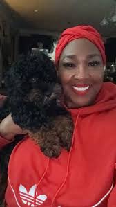 Royal Chronicles... I was hoping to pick up my girl with a new  look...instead she had me looking like a mama picking her child up from the  principal's office. 🤦🏽‍♀️, I talked to the assistant about ...