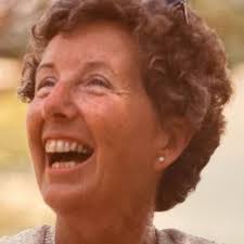 Elliott Mortuary Memorials and Obituaries