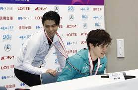 yuzuru taking care of shoma hanyu yuzuru hanyu figure skating