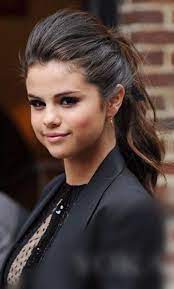High Ponytail On A Round Face Promhairstylesforroundfaces Interview Hairstyles Office Hairstyles Job Interview Hairstyles