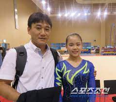 대한체조협회는 체조운동을 통한 국민체력 향상과 우수한 체조인력 양성을 목적으로 1995년 3월 30일 설립된 대한민국 문화체육관광부 소관의 사단법인입니다. ì—¬í™ì² 2ì„¸ ì—¬ì„œì • ë‚œë„6 2 ì‹ ê¸°ìˆ  ì²«ì„  êµ­ëŒ€ì„ ë°œì „1ìœ„ ë¶€ì „ì—¬ì „ ì¡°ì„ ì¼ë³´